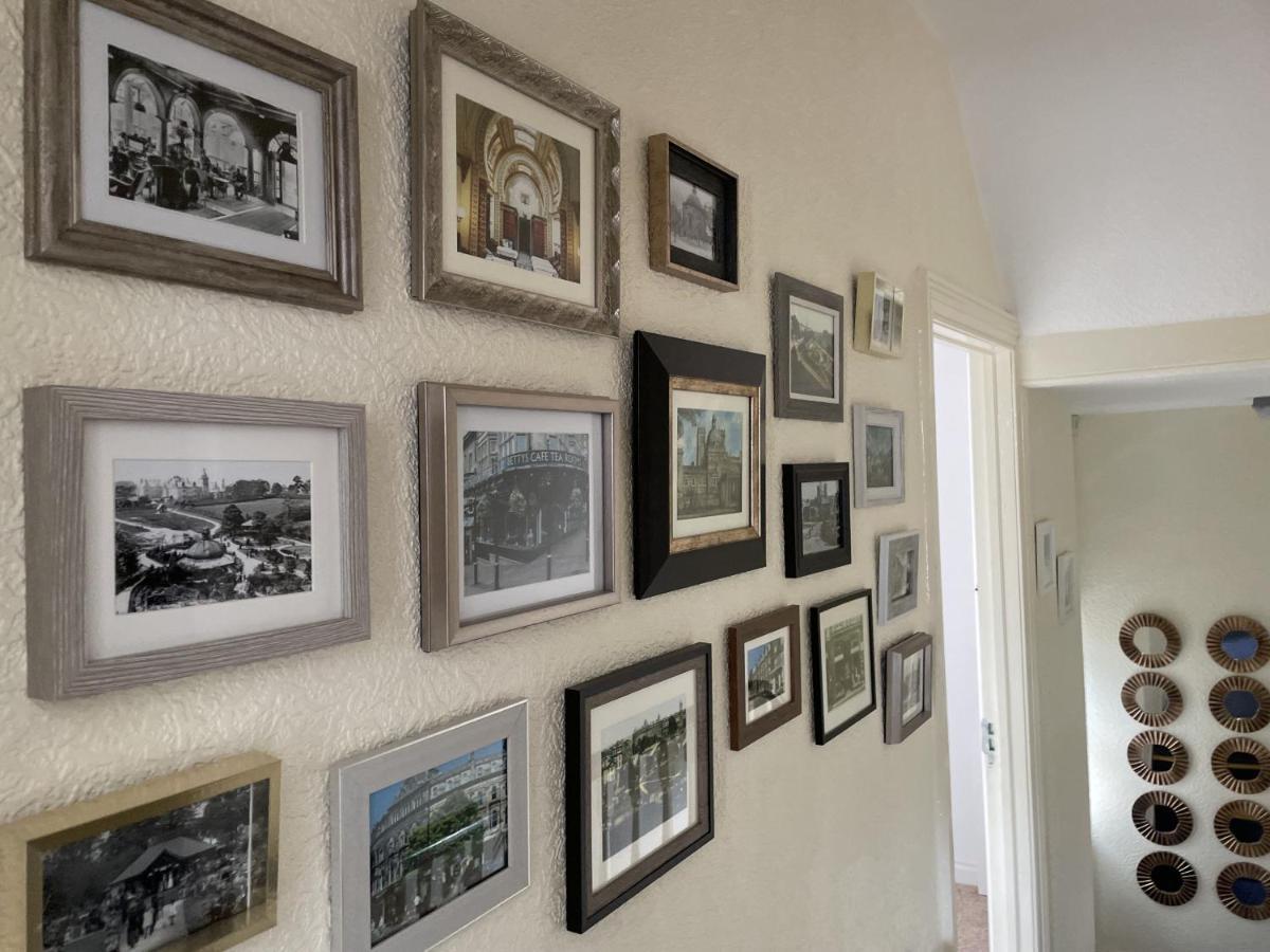 4 Bedroom House In Harrogate Town Centre ภายนอก รูปภาพ